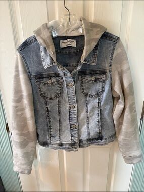 Wallflower Light Wash Denim Jacket with Neutral Camo Hood & Sleeves